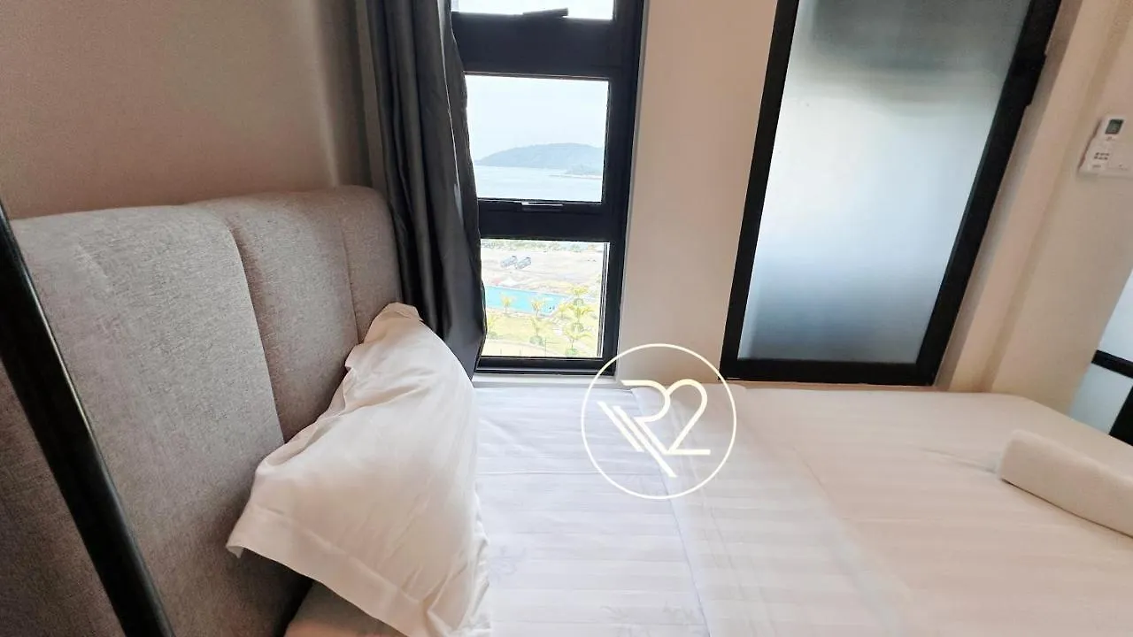 Apartment Sea&Pool View Stunning Homestay, Wifi, Netflix Near Malls, Jetty, Convenient Stores Kota Kinabalu Malaysia